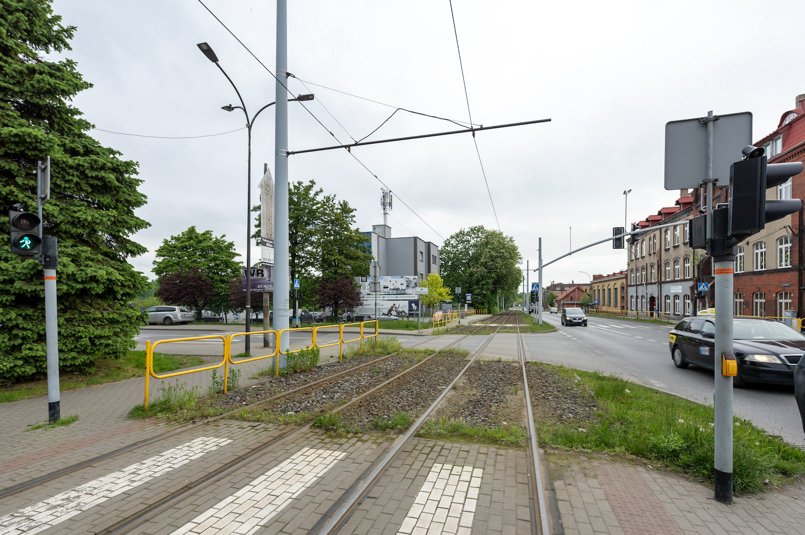 Skrzyżowanie - przejazd drogowo - tramwajowy ul. Świętochłowicka i Fabryczna